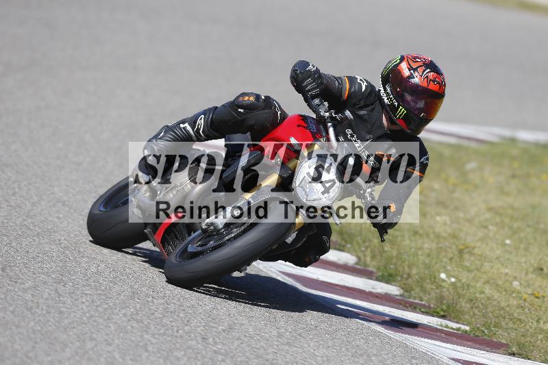 /06 08.04.2026 Cornu Master School ADR/Gruppe blau/54